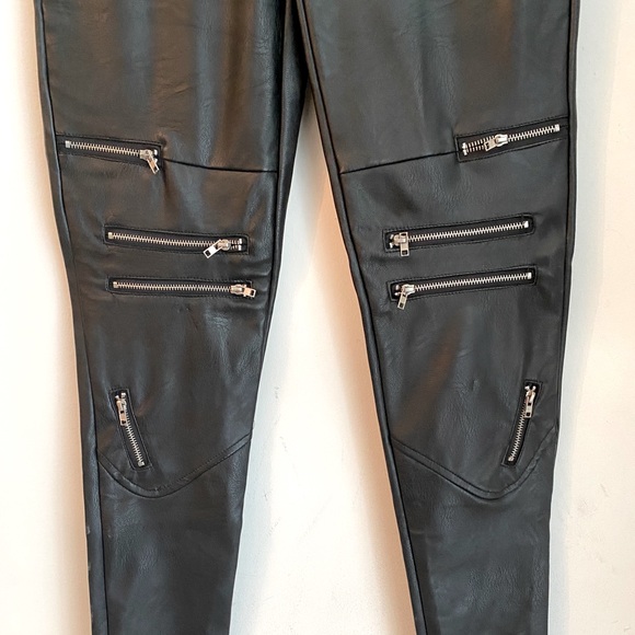 Signature 8 Faux Leather Stretch Zipper Pants - Picture 5 of 6